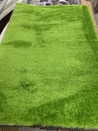 s001a green